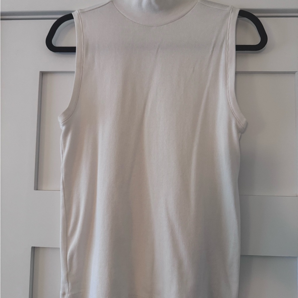 LOFT Cream Sleeveless Turtleneck Top